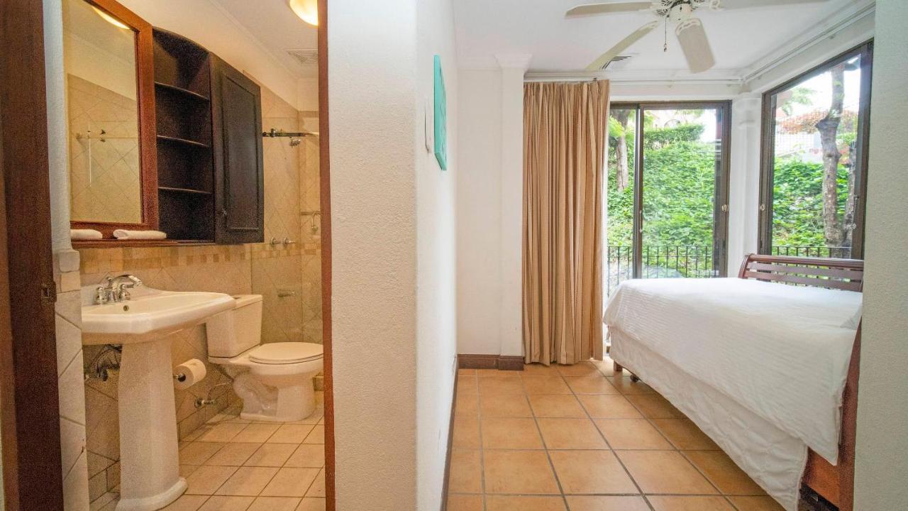 Bougainvillea 3103 Luxury Apartment - Reserva Conchal プラヤ・コンチャル エクステリア 写真