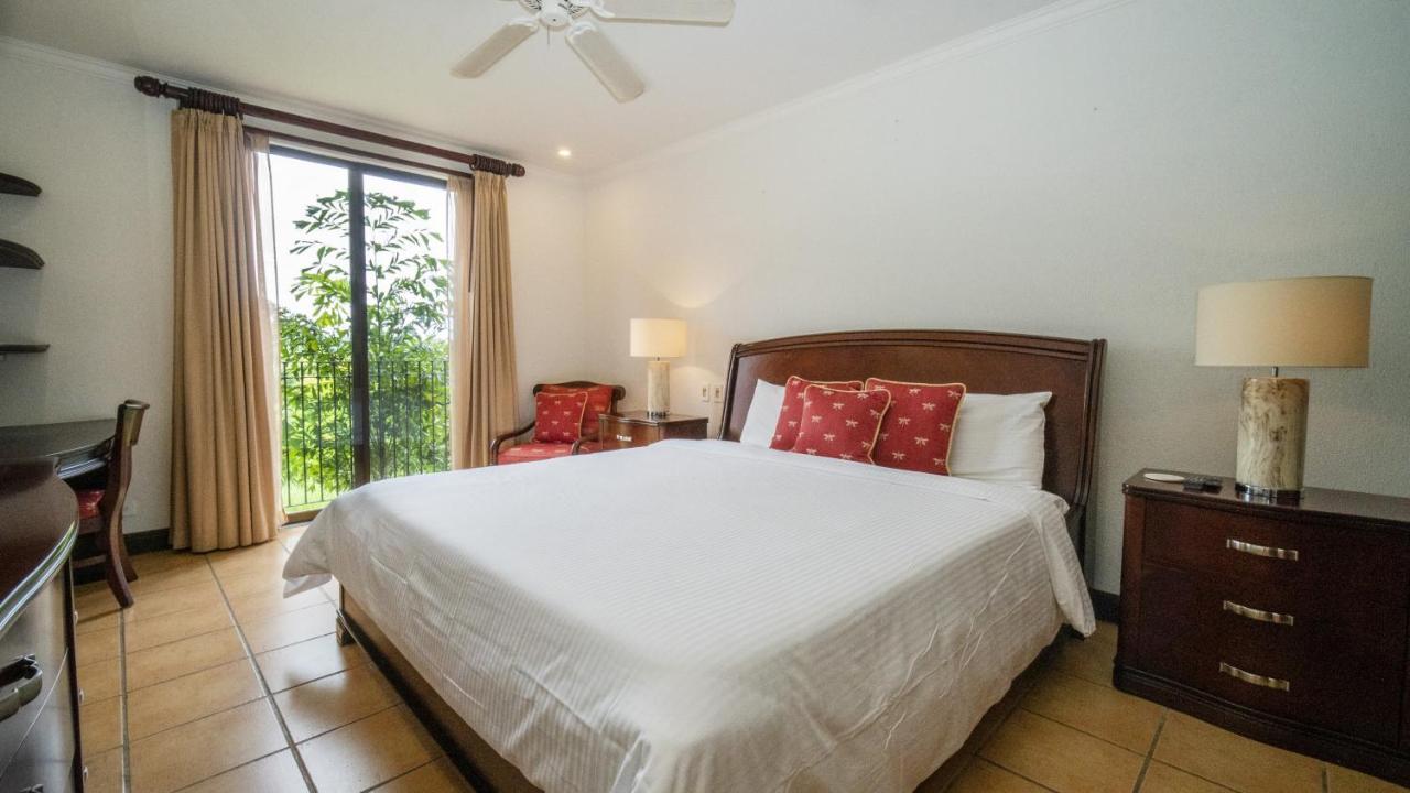 Bougainvillea 3103 Luxury Apartment - Reserva Conchal プラヤ・コンチャル エクステリア 写真